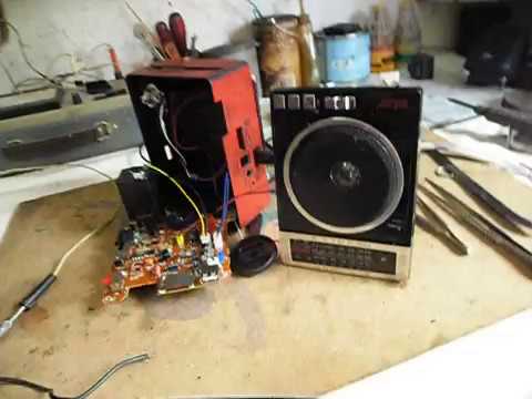 Видео: Смертельная опасность в портативном радиоприемнике.