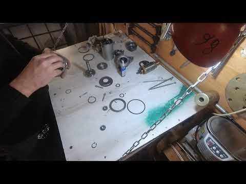 Видео: Техническое обслуживание и ремонт электростартера Honda Gold Wing