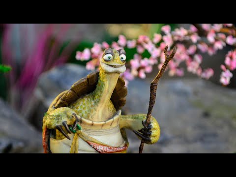 Видео: Мастер скульптуры Огвей из холодного фарфора