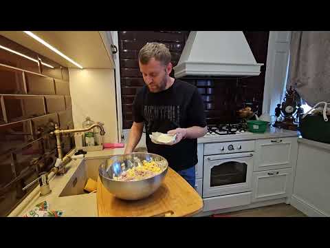 Видео: МЯСНОЙ ПИРОГ ОЧЕНЬ ВКУСНЫЙ 