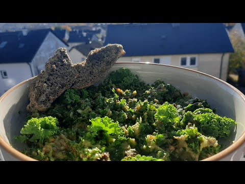 Видео: Закуска из баклажан. Очень ароматно и вкусно