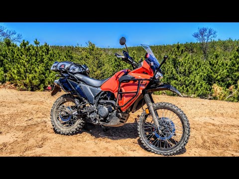 Видео: Что вы пропустили во время обкатки KLR 650 в 2022 году!