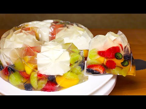 Видео: Десерт с фруктами и желе. Желейный торт