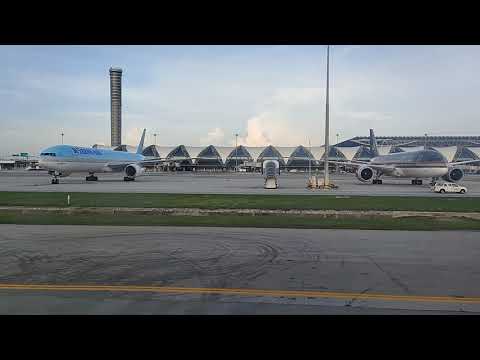 Видео: Вылет из Бангкока S7 airlines Boeing 737-800 / Take off from Bangkok S7 airlines Boeing 737-800