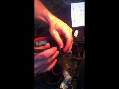 Видео: Тестирование кнопочного переключателя полного привода на квадроциклах Yamaha и квадроциклах Side-...