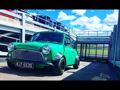 Видео: Классический мини 1330 @retromini1330 классический шоссейный мини, модифицированный мини