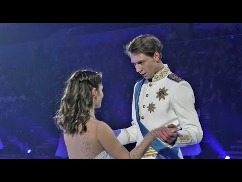 Видео: Юлия Липницкая, Алена Косторная, Дмитрий Михайлов в шоу Евгения Плющенко Золушка