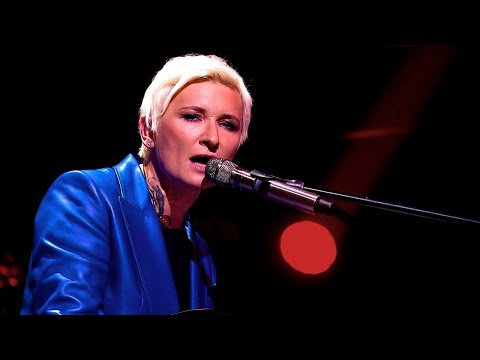 Видео: Диана Арбенина - Секунду назад // Битва Поколений