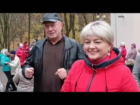 Видео: 03.11.24г. Я ВЛЮБИЛАСЬ...   Sevenrose, Звучит на танцплощадке в Гомельском парке