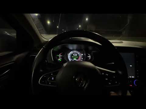 Видео: Megan 4 ! 1.6 DCI Оберти на Трасі! 