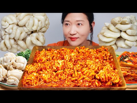 Видео: Острая тушеная молока трески АСМР МУКБАНГ ПИЩЕВОЕ ШОУ