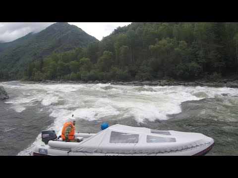Видео: Штурм Первого Онского порога(Джаргинская яма).  Первопроход реки Она. Шерпа 6м.