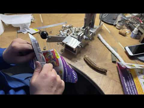 Видео: Тестируем сталь 9ХС ручной ковки.