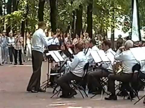 Видео: Духовой оркестр в Летнем саду 3