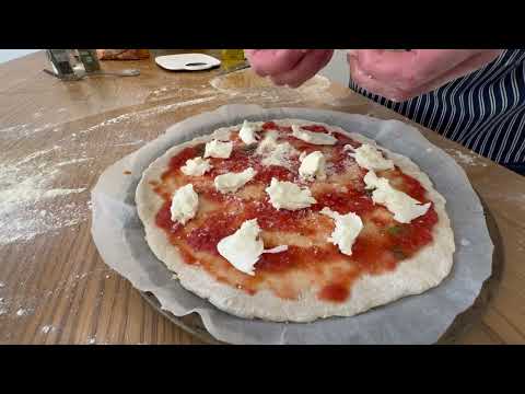 Видео: Приготовьте пиццу дома как итальянский профессионал