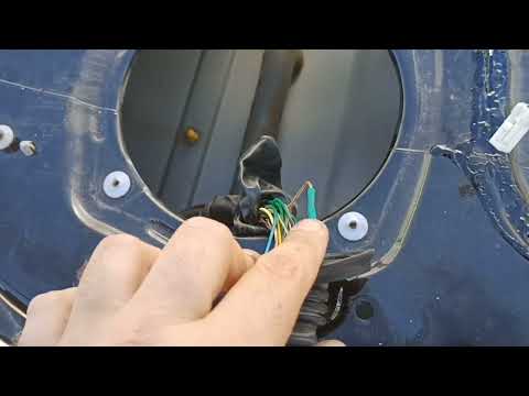 Видео: Кайрон. Не работает центральный замок. Снятие водительской двери