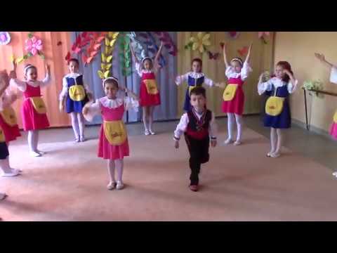 Видео: Открит урок по народни танци 2018