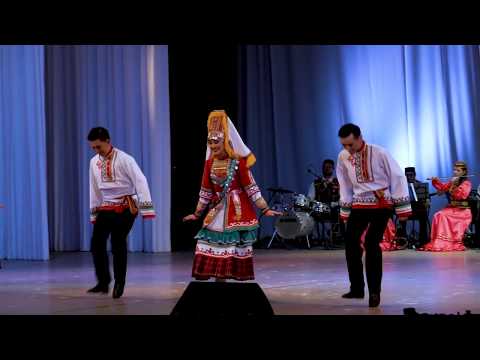 Видео: "Зигзаги" - удмуртский танец