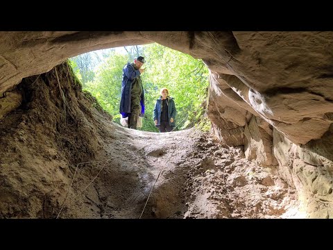 Видео: Пещерные люди в поисках пещерных мышей. Нарушали самоизоляцию с летучими мышами