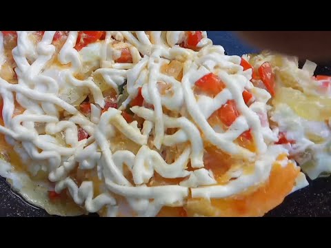 Видео: БЫСТРЫЙ ЗАВТРАК. Яичница с луком, сладким перцем и майонезом.  Хутор LV