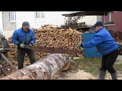 Видео: Дровокол в помощь и другие механизмы