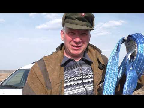 Видео: В скучную деревню в выходные бегут из города за развлечением