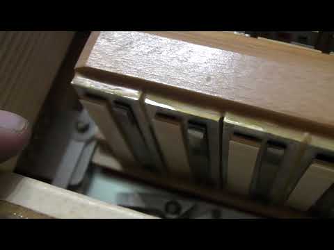 Видео: Аккордеон Weltmeister Stella 34 90 ч 1