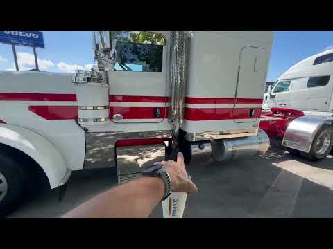 Видео: Наконец-то Peterbilt 389 Cummins 605/2050 ) 