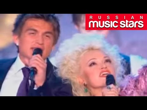Видео: Снег летит - Н. Кадышева, Влад Топалов и ансамбль "Золотое кольцо"