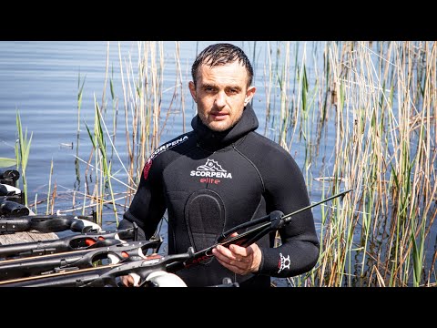 Видео: Собираем арбалет для подводной охоты на Волге.