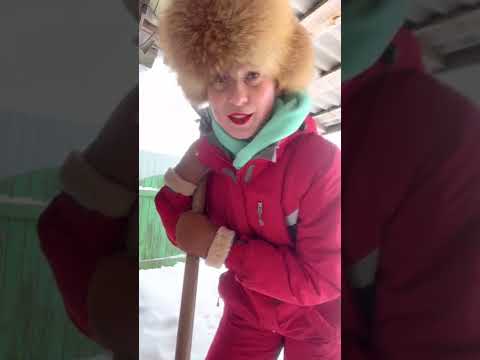 Видео: Уборка снега. Собаки. Уточки, курочки. Деревня ❤️