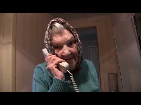 Видео: Бдительный таксист помог пенсионерке уберечь деньги от мошенников