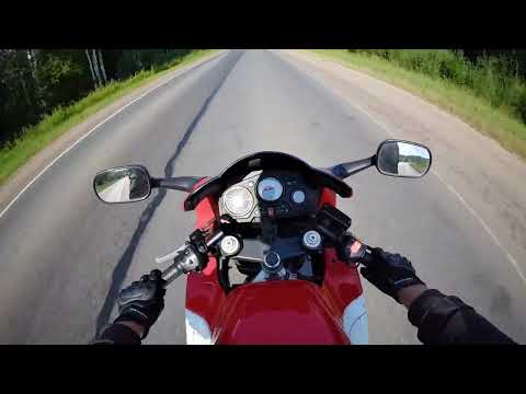 Видео: В Устюг Красавино на HONDA CBR 600