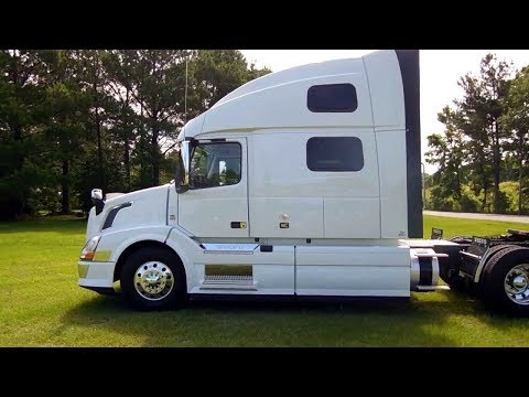 Видео: Американский дальнобойщик