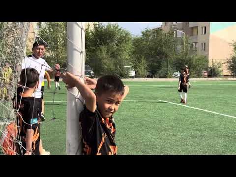 Видео: Чемпионат города Алматы по 2014 Jeyran 2015 - Kairat 2014 АР 2 тайм [0:3]