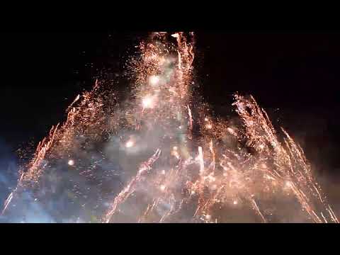 Видео: Петергоф, закрытие фонтанов, 21 сентября