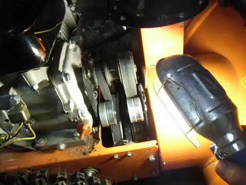 Видео: ЛАЙФХАК По ремонту СНЕГОУБОРЩИКА смотреть всем