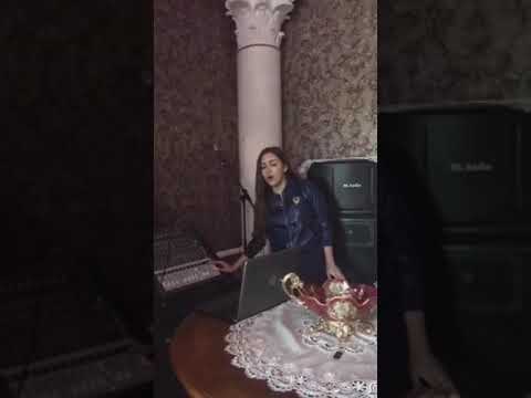 Видео: Новая Цыганская Песня 2019 /Cover Ханаро 2019 / Цыганская девушка поёт
