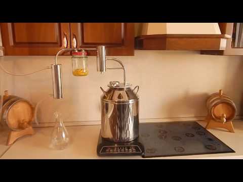 Видео: Самогонный аппарат АЛКОВАР Прогресс с двумя сухопарниками.