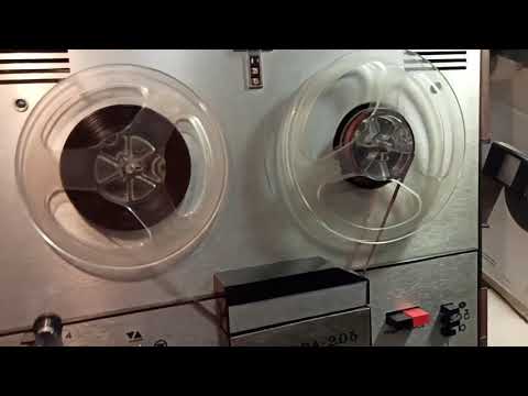 Видео: Магнитофон Астра-205, USSR, 1973 год. Reel tape Astra-205