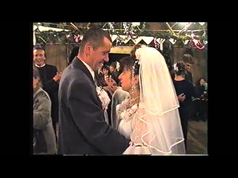 Видео: Весільні танці. с.Чорний Потік. Chornyi Potik village. 2002р
