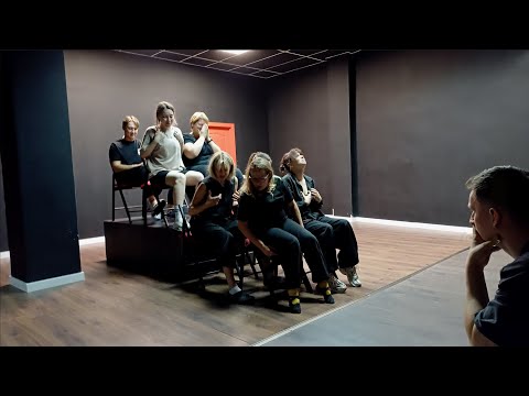 Видео: Когда комплимент вышел из под контроля