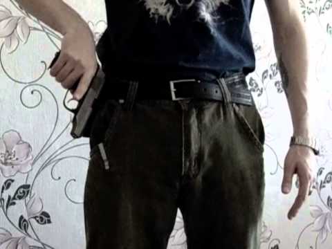 Видео: Приведение пистолета к бою одной рукой (без фокусов)