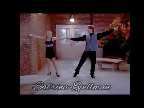 Видео: Клип~Сабрина и Харви/Сабрина маленькая ведьма/Целуй