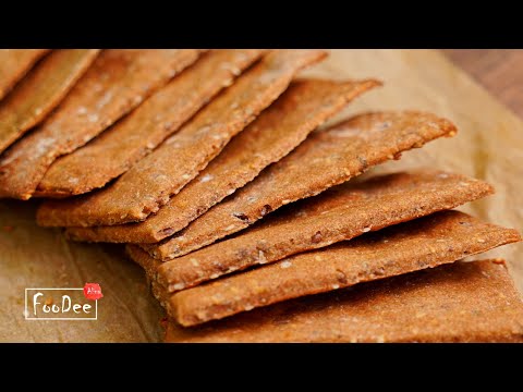 Видео: Без возни! Вместо хлеба! Все смешать и в духовку! Хрустящие ржаные хлебцы в духовке!