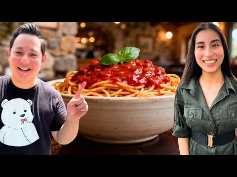 Видео: БЕСКОНЕЧНАЯ ПАСТА в Olive Garden... Мы не были к этому готовы 🍝😂