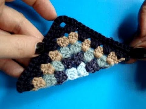 Видео: Вязание крючком - Урок 217 Треугольник Crochet triangle motif