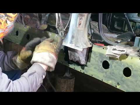 Видео: Профильное усиление, порог с вылетом, инфа для ниваводов. Нива 21312 (крокодил) 4#