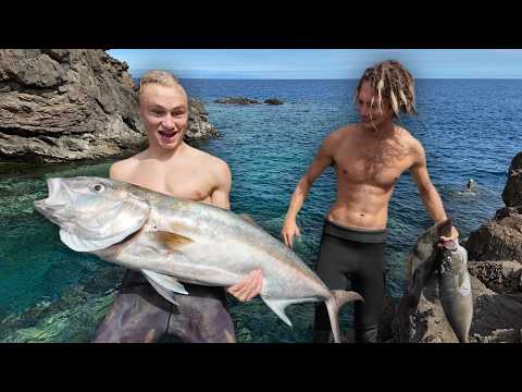 Видео: Есть трофей! Рыбу подстрелил, мясо выбросил 👍