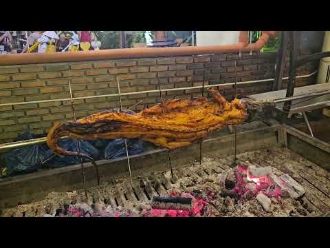 Видео: Вьетнам.  Нячанг. Второй день, обед после встречи с отельным гидом